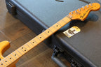 1975 Fender Stratocaster Electric Guitar with a Natural Finish Variety shop