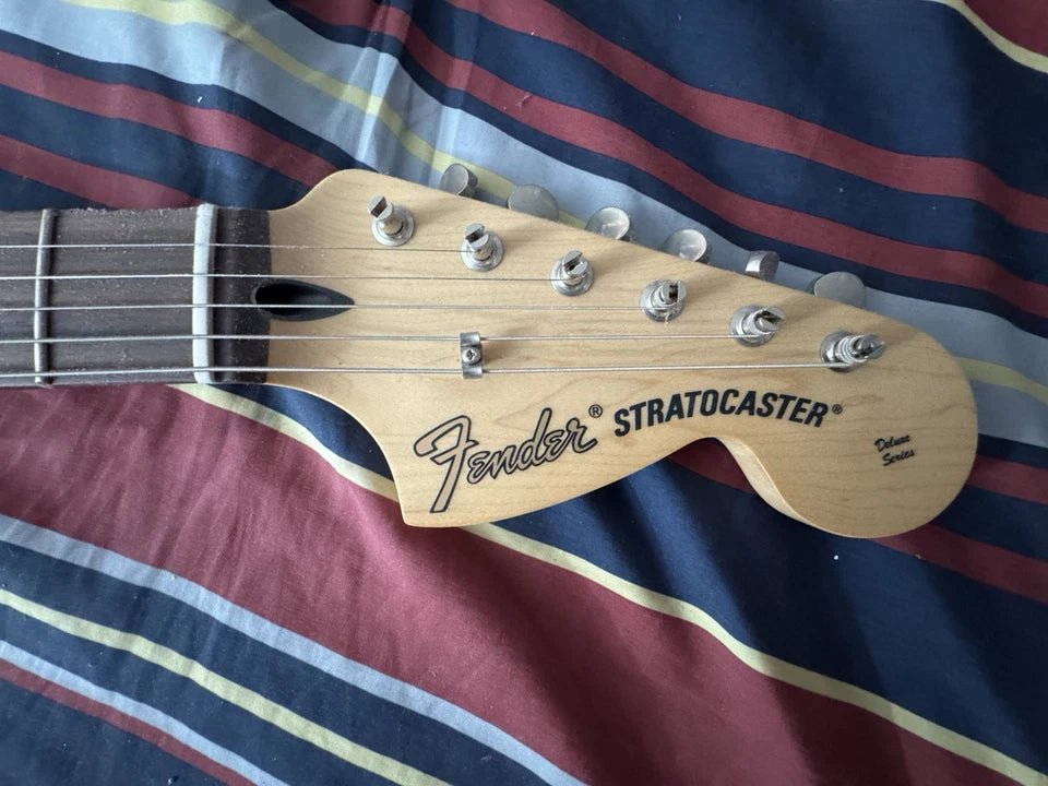 Fender Limited Edition Tom DeLonge Stratocaster - 2023 - Daphne Blue Variety shop